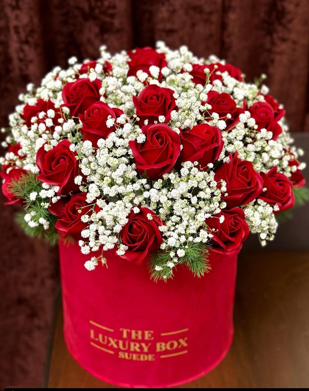 باکس قرمز 30شاخه‌ رز قرمز (کدb3004)